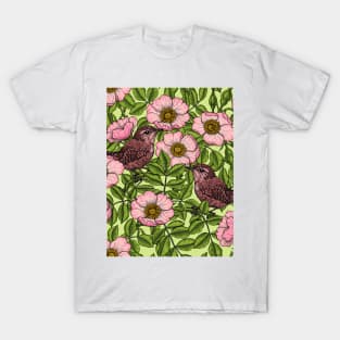 Wrens in the roses on green T-Shirt